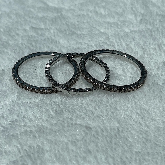 Size 8 Bomb Party FarmHouse Collection - Picture 12 of 12